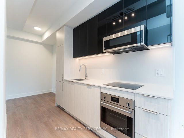 1205 - 308 Jarvis St