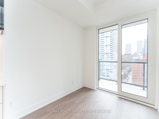 1205 - 308 Jarvis St
