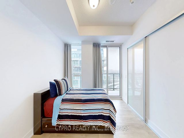 1511 - 128 Fairview Mall Dr