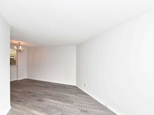 409 - 1131 Steeles Ave W