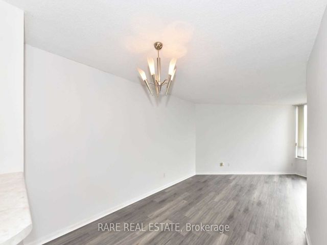 409 - 1131 Steeles Ave W