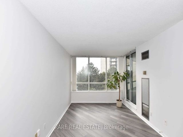 409 - 1131 Steeles Ave W
