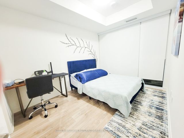 1635 - 135 Lower Sherbourne St