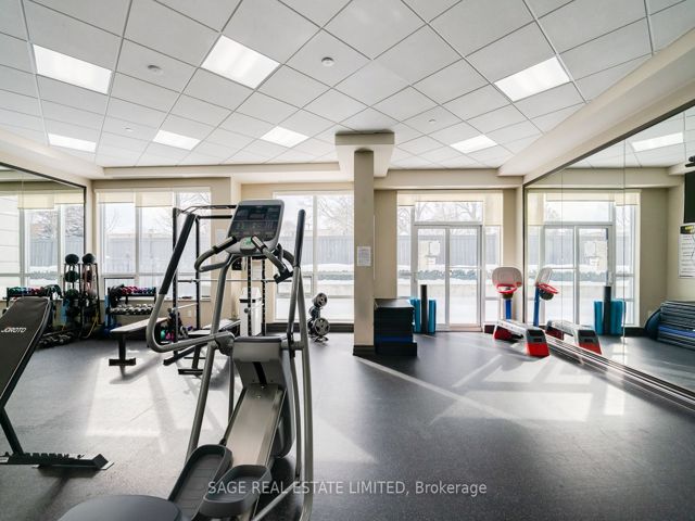 311 - 35 Saranac Blvd