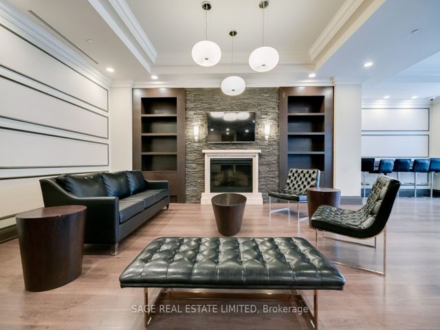 311 - 35 Saranac Blvd