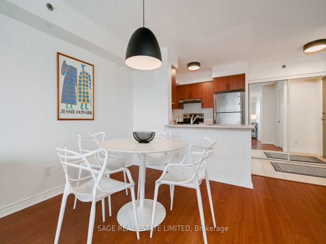 311 - 35 Saranac Blvd