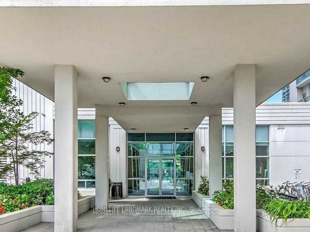 511 - 35 Bales Ave