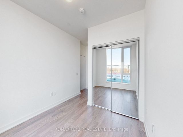 228 - 20 O'neill Rd