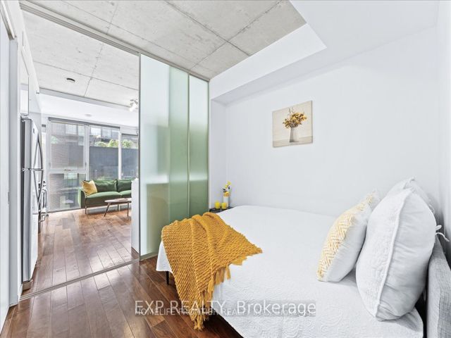 514 - 32 Trolley Cres