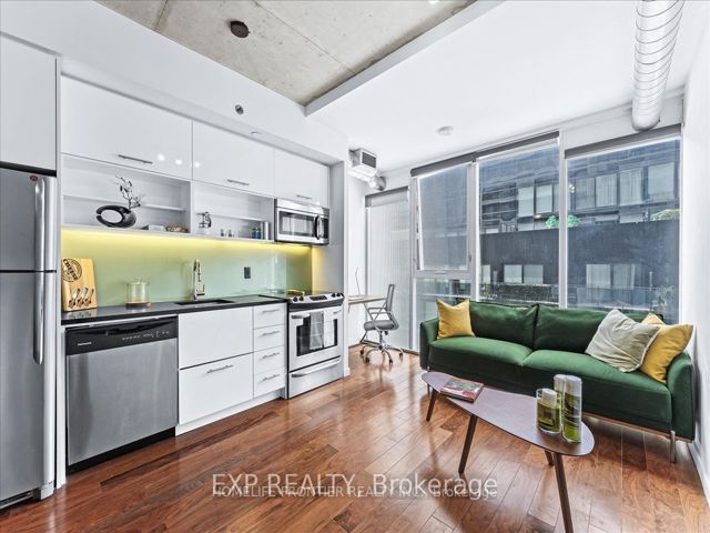 514 - 32 Trolley Cres