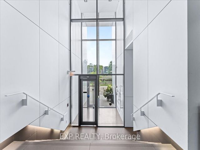 514 - 32 Trolley Cres