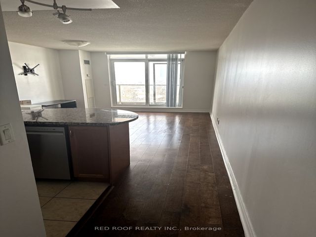 1101 - 18 Kenaston Gdns