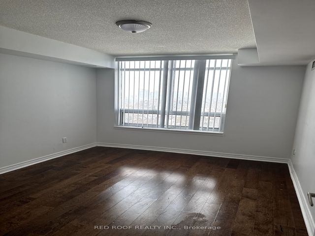 1101 - 18 Kenaston Gdns