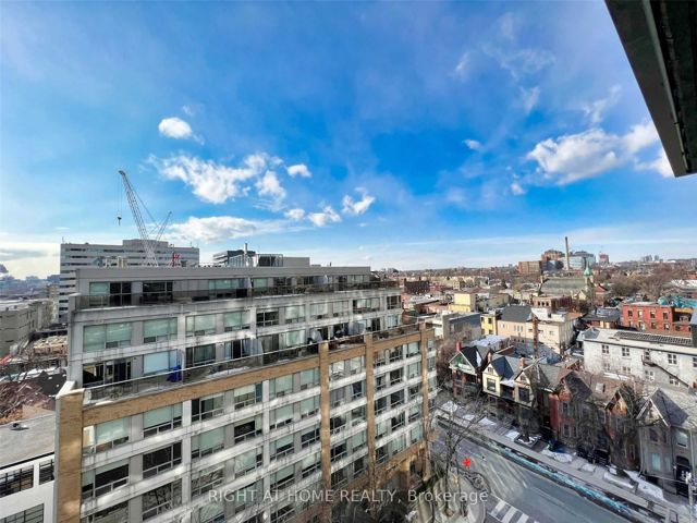 709 - 505 Richmond St W