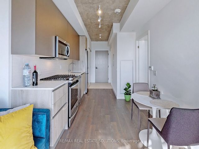 2103 - 2A Church St