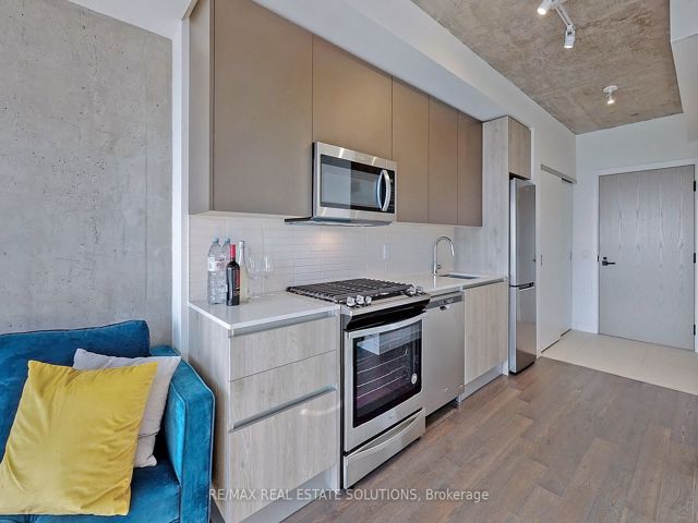 2103 - 2A Church St