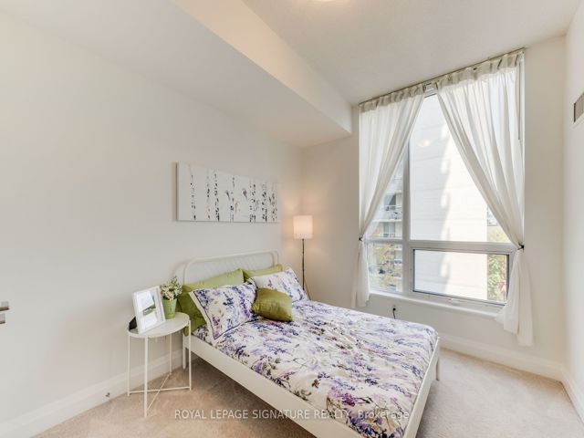 402 - 83 Redpath Ave