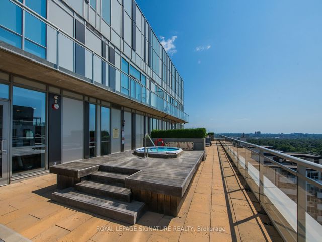 402 - 83 Redpath Ave