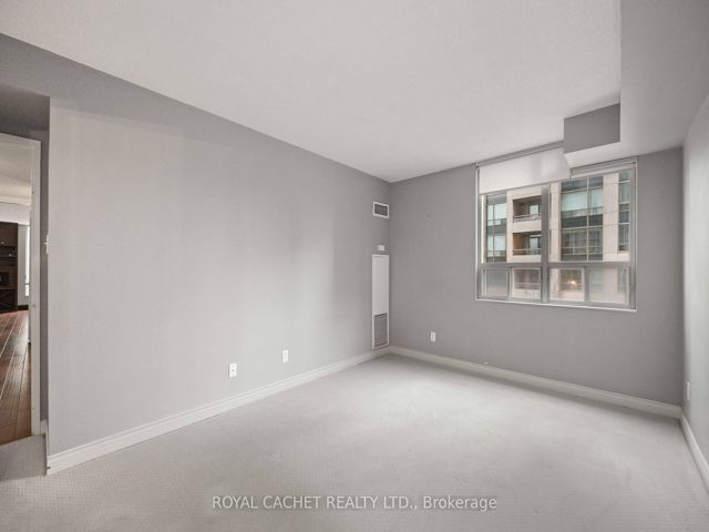 510 - 256 Doris Ave