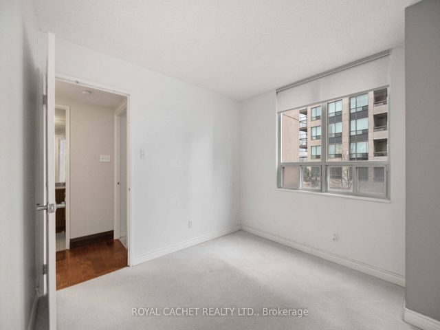510 - 256 Doris Ave