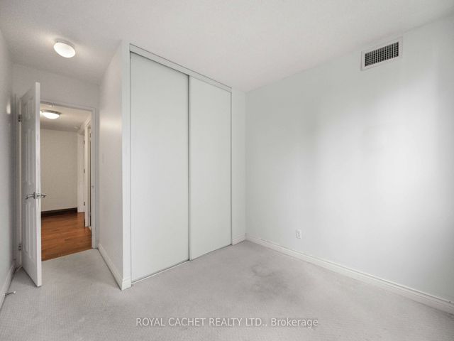 510 - 256 Doris Ave