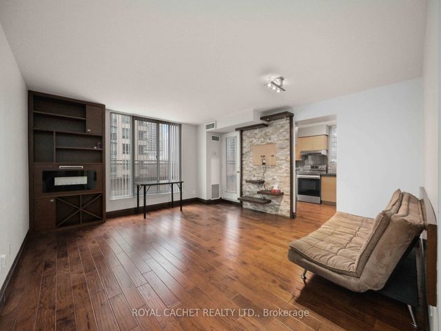 510 - 256 Doris Ave