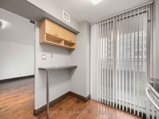 510 - 256 Doris Ave
