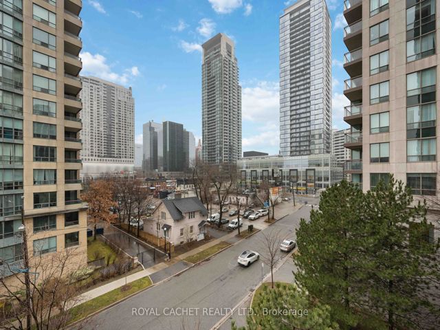 510 - 256 Doris Ave