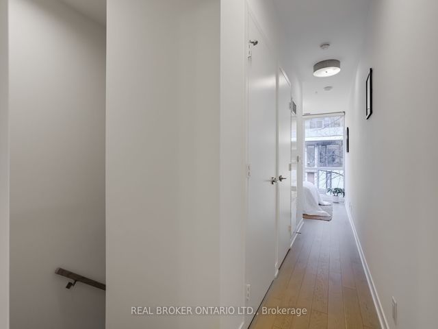 S102 - 455 Front St