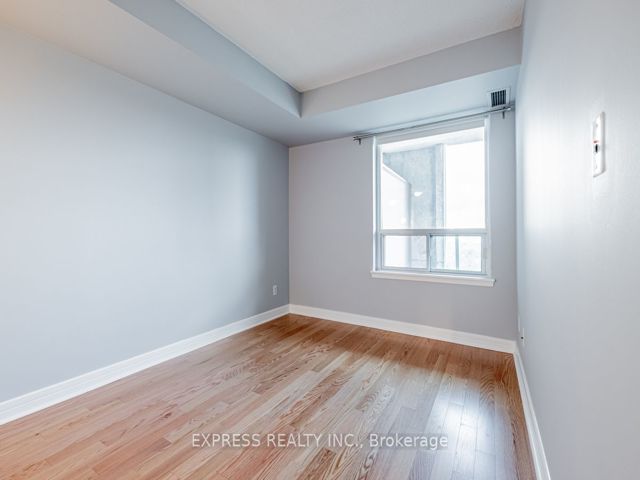 1709 - 16 Harrison Garden Blvd