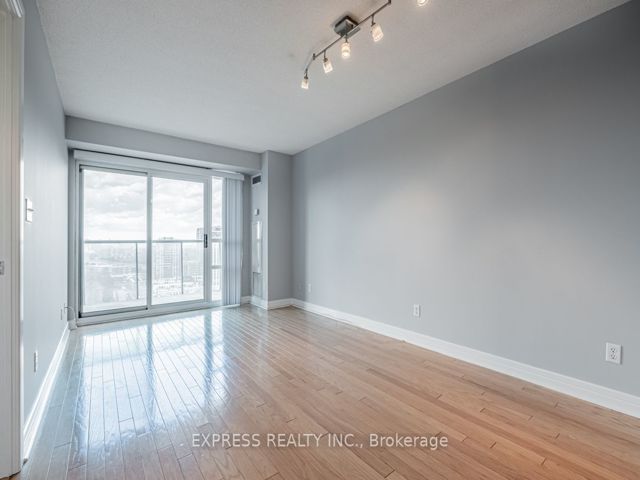1709 - 16 Harrison Garden Blvd