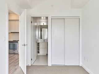 521 - 52 Forest Manor Rd