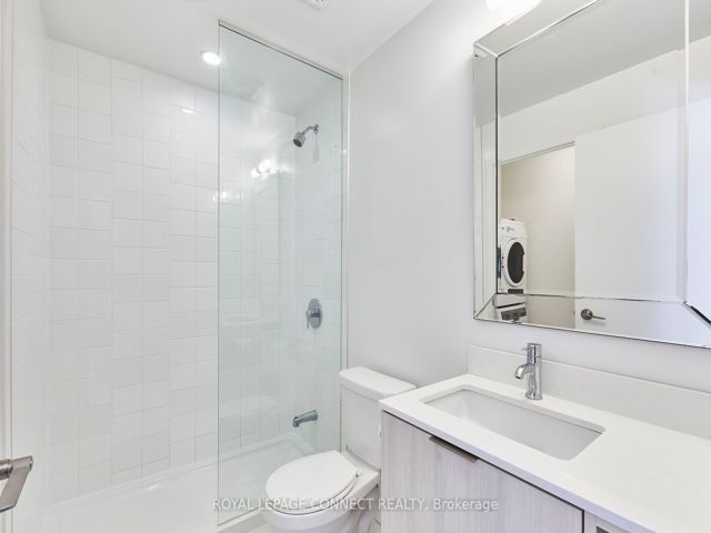 521 - 52 Forest Manor Rd