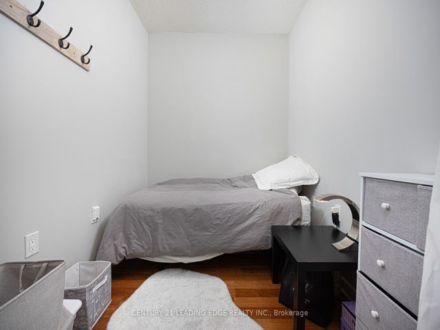 1413 - 85 Bloor St E