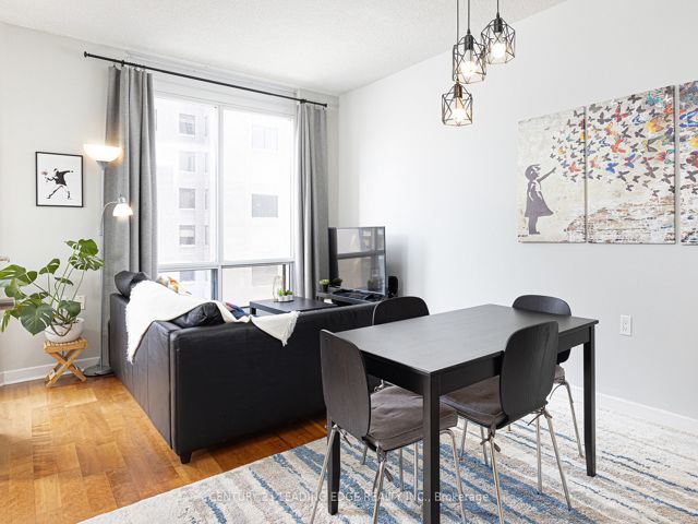 1413 - 85 Bloor St E