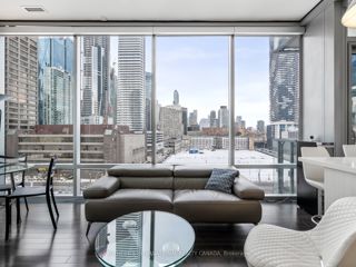 803 - 39 Queens Quay  E