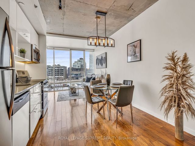 523 - 32 Trolley Cres