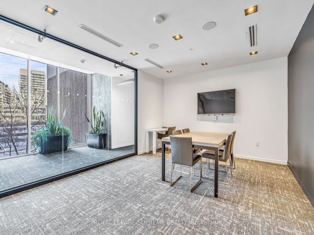 523 - 32 Trolley Cres