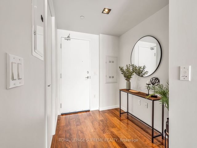 523 - 32 Trolley Cres