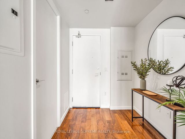 523 - 32 Trolley Cres
