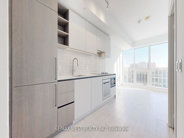 2115 - 55 Mercer St