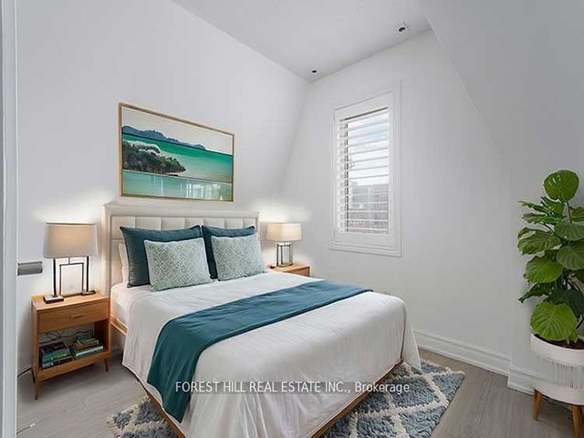 410 - 12 Sudbury St