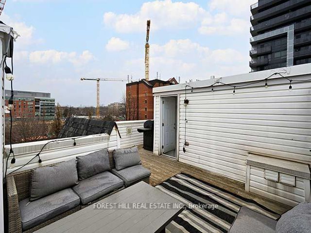 410 - 12 Sudbury St