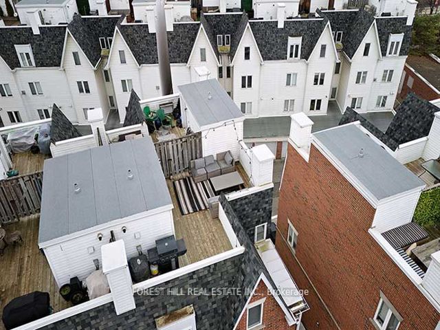 410 - 12 Sudbury St