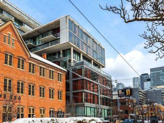 713 - 560 King St W