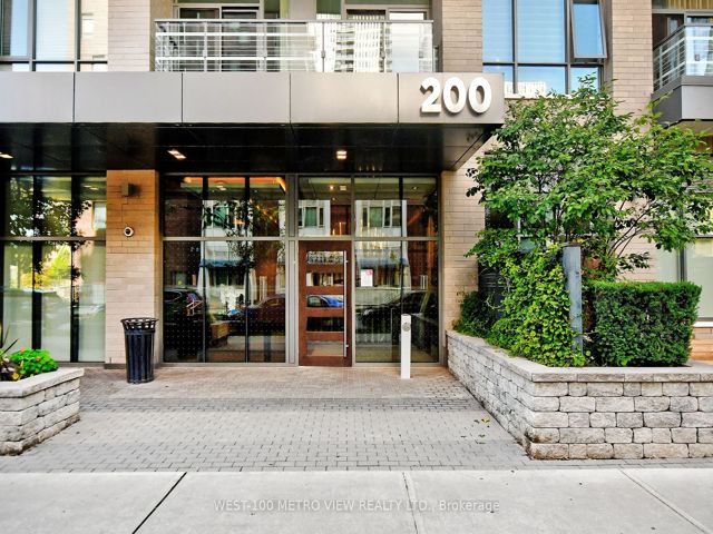 703 - 200 Sackville St