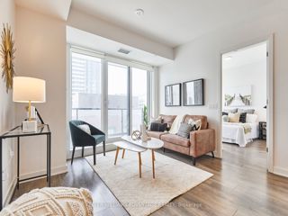 1304 - 130 River St
