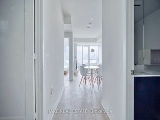 903 - 70 Princess St E