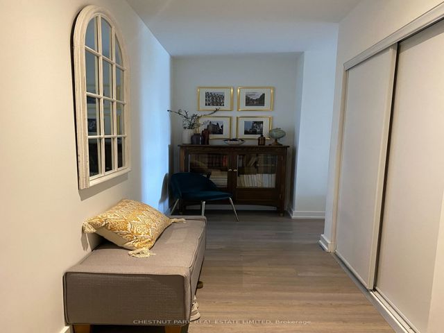 601 - 6 Parkwood Ave