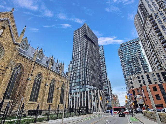 1117 - 60 Shuter St